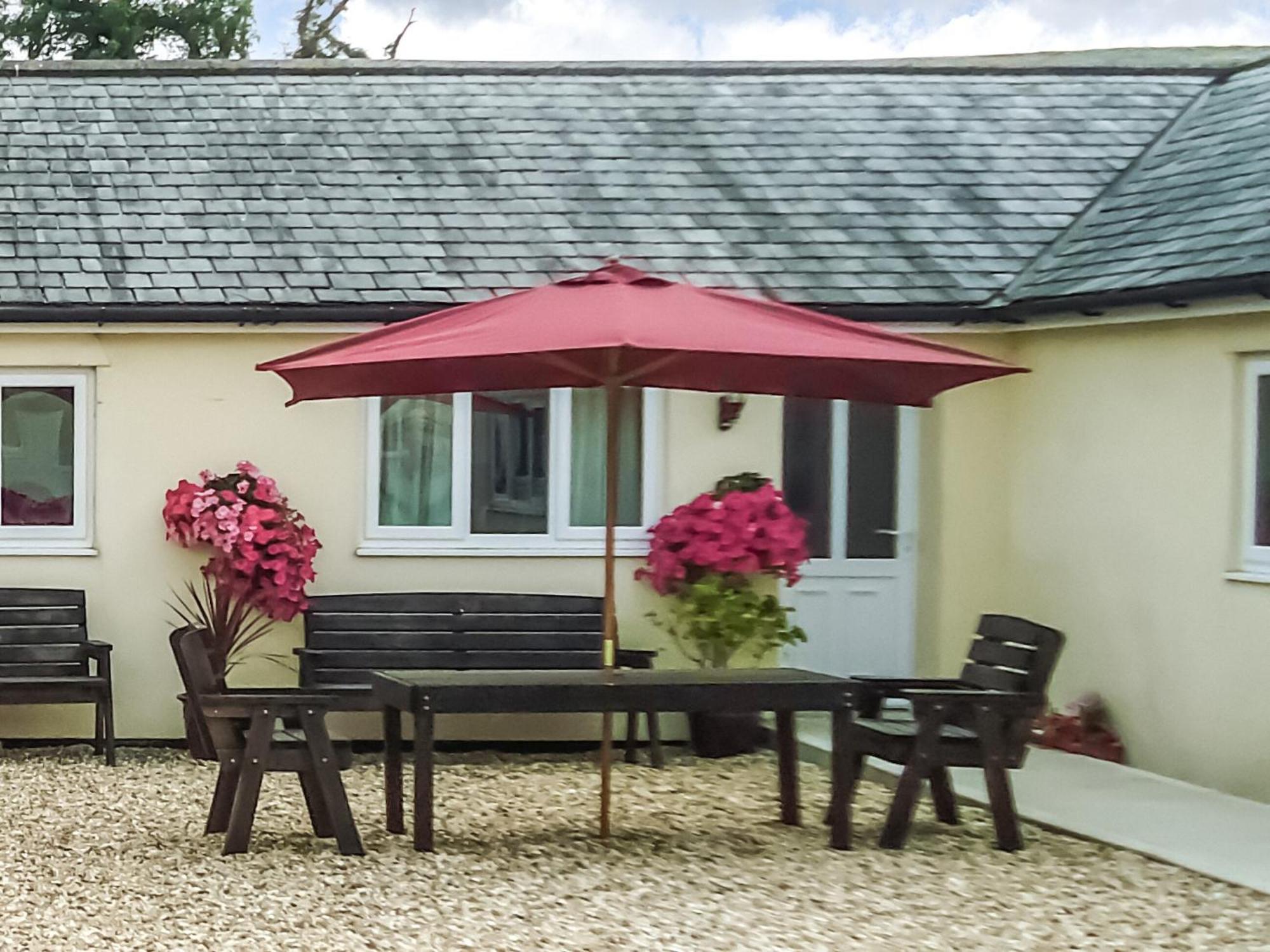 Peach Tree Cottage Winterbourne Steepleton Eksteriør billede